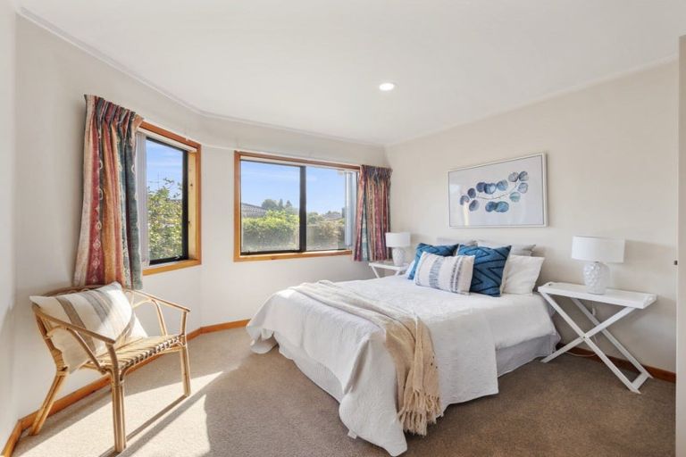 Photo of property in 38 Maesbury Close, Papamoa Beach, Papamoa, 3118