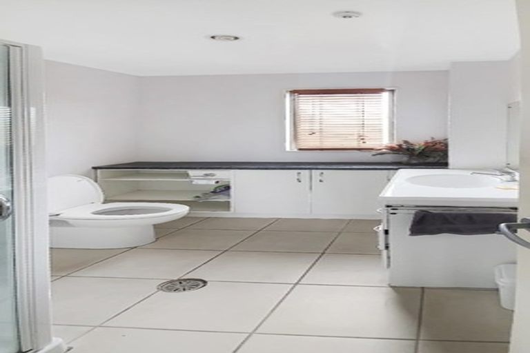 Photo of property in 9/15 Bishop Lenihan Place, East Tamaki, Auckland, 2013