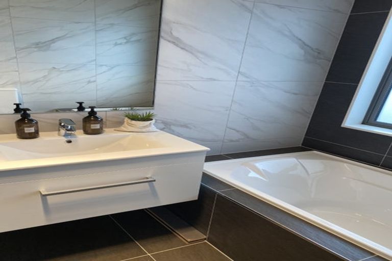 Photo of property in 72 Victoria Street, Warkworth, 0910