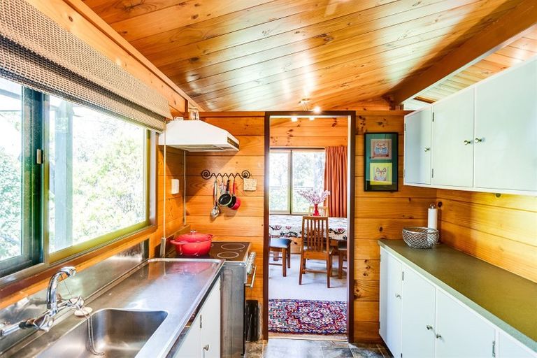 Photo of property in 4 Mchardy Street, Bay View, Napier, 4104