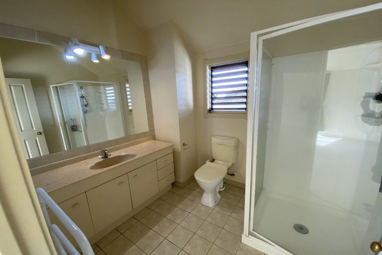 Photo of property in 4a Blackett Crescent, Meadowbank, Auckland, 1072