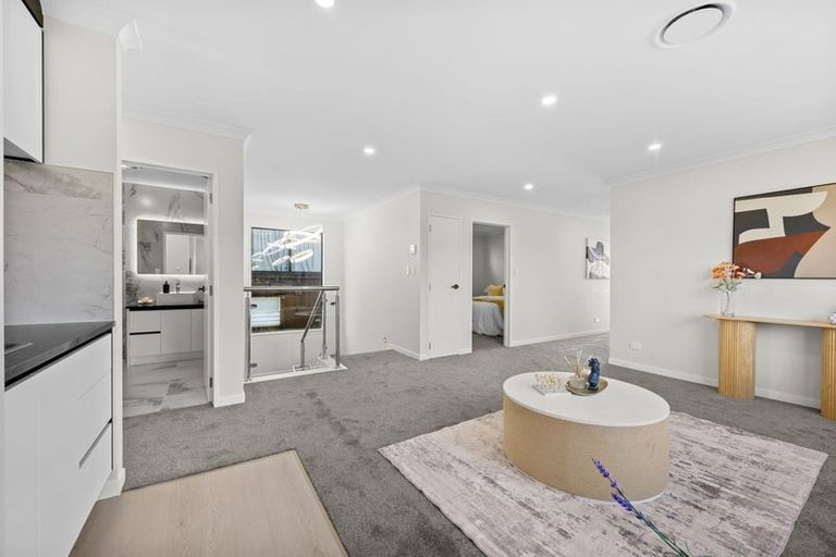 Photo of property in 17 Bremner Ridge Street, Flat Bush, Auckland, 2019