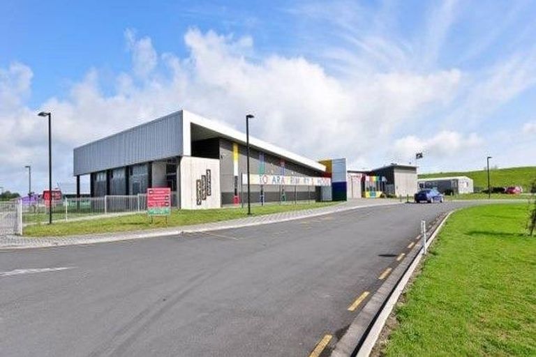 Photo of property in 22 Hector Drive, Rototuna North, Hamilton, 3210