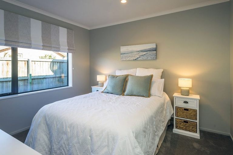 Photo of property in 3 Reka Street, Parklands, Christchurch, 8083