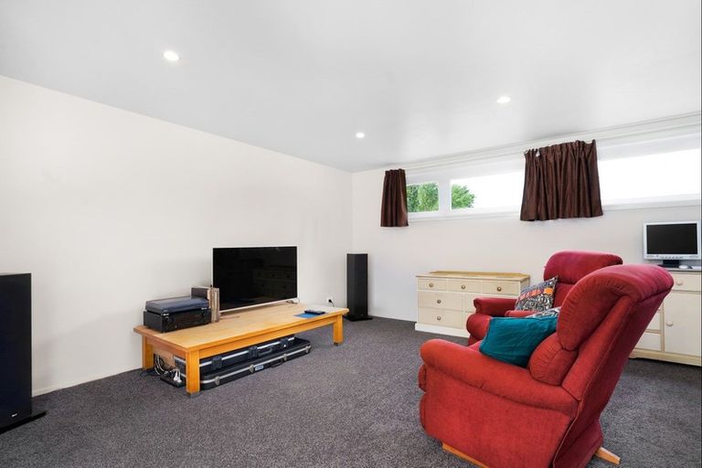 Photo of property in 312 Watsons Road, Te Ore Ore, Masterton, 5886