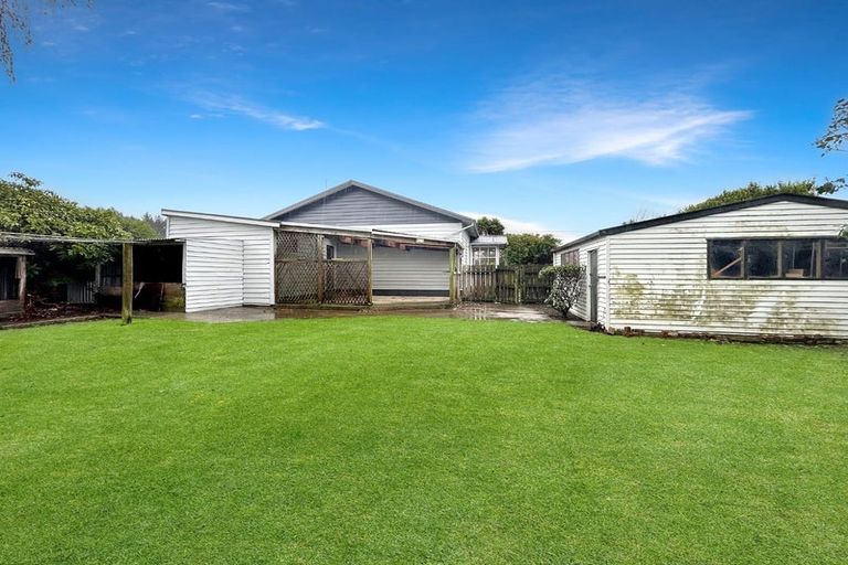 Photo of property in 33 Huia Street, Waikiwi, Invercargill, 9810