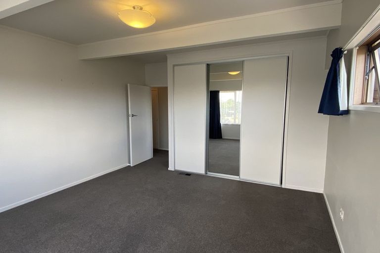 Photo of property in 6 Barnhill Crescent, Pahurehure, Papakura, 2113