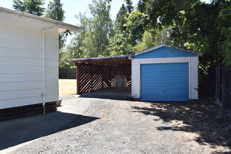 Photo of property in 3 Huxley Place, Twizel, 7901