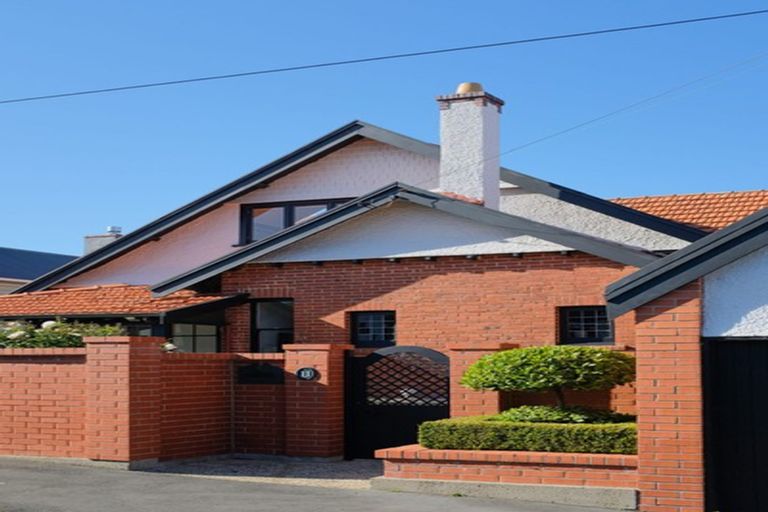 Photo of property in 11 Sheen Street, Roslyn, Dunedin, 9010