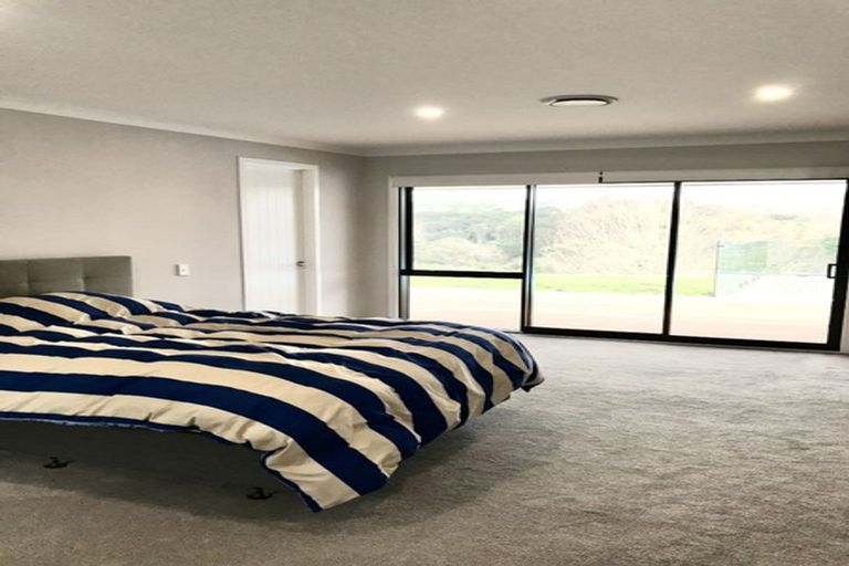 Photo of property in 90 Stoneridge Terrace, Whitford, 2576