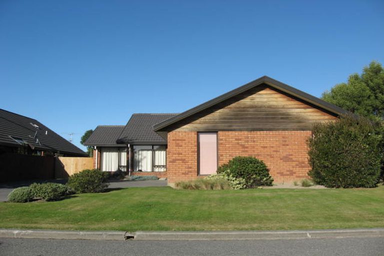 Photo of property in 10 Mountain View Place, Leeston, 7632