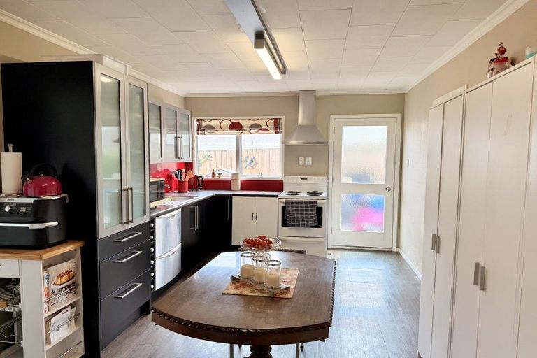 Photo of property in 29 Awamoa Road, Holmes Hill, Oamaru, 9401