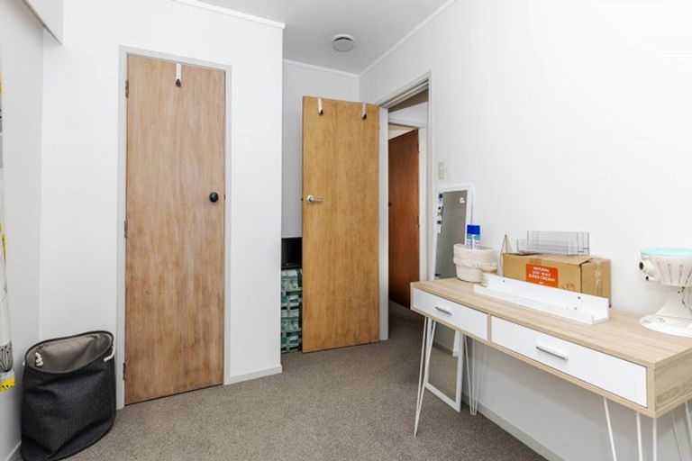 Photo of property in 69 Pohutukawa Drive, Pukete, Hamilton, 3200