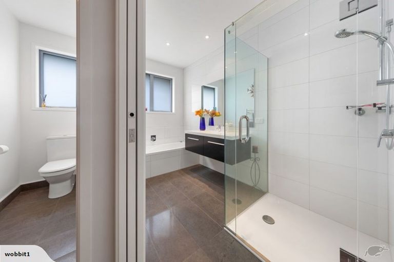 Photo of property in 86 Helenslee Road, Pokeno, 2402