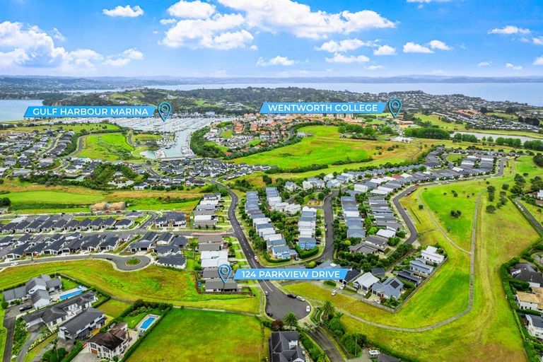 Photo of property in 124 Parkview Drive, Gulf Harbour, Whangaparaoa, 0930