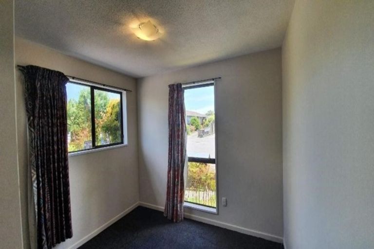 Photo of property in 1/18 Division Street, Riccarton, Christchurch, 8041