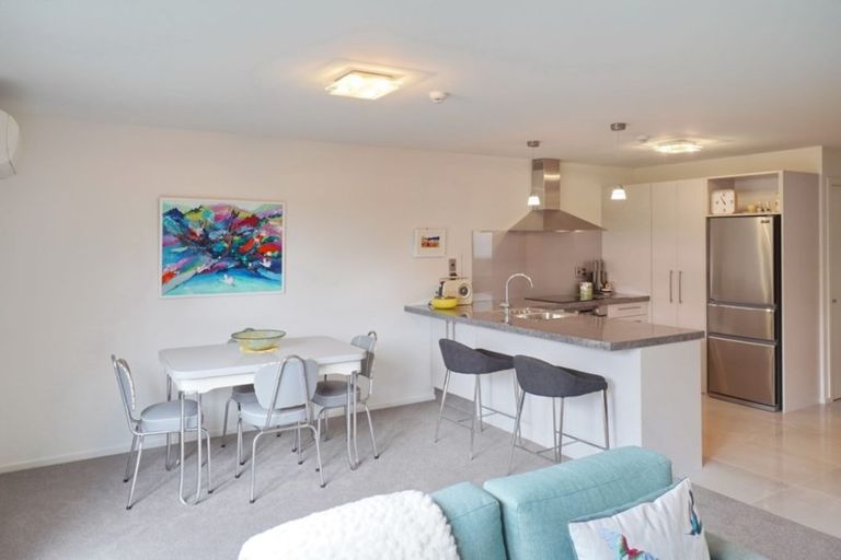 Photo of property in 1/8 Hutcheson Street, Sydenham, Christchurch, 8023