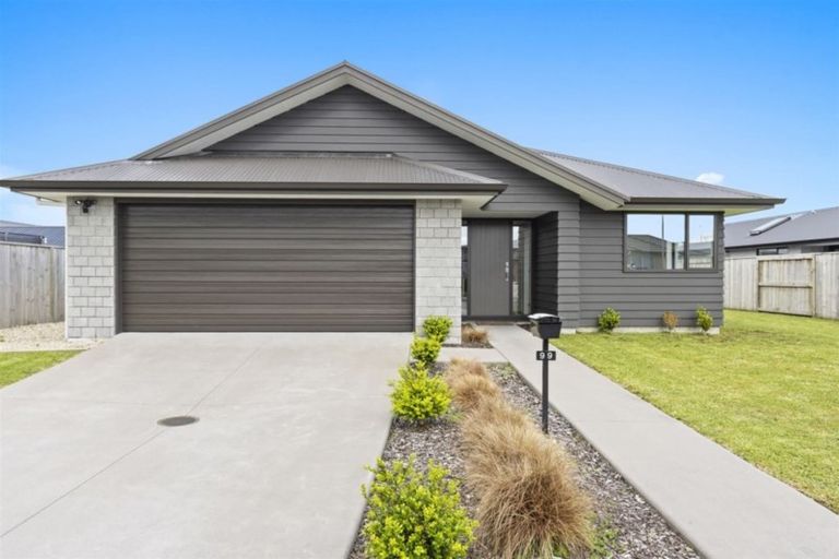 Photo of property in 99 Puhirake Crescent, Pyes Pa, Tauranga, 3112