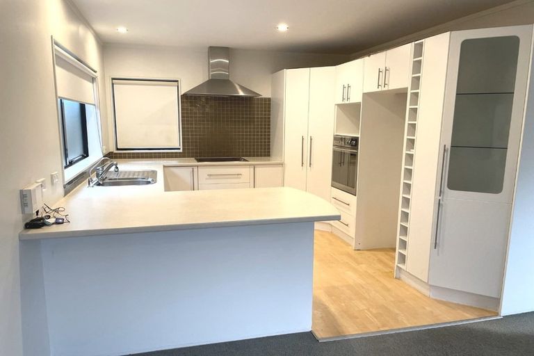 Photo of property in 13 Tiraumea Drive, Pakuranga, Auckland, 2010