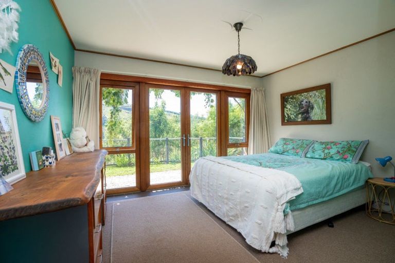 Photo of property in 4 Awaroa Lane, Sumner, Christchurch, 8081
