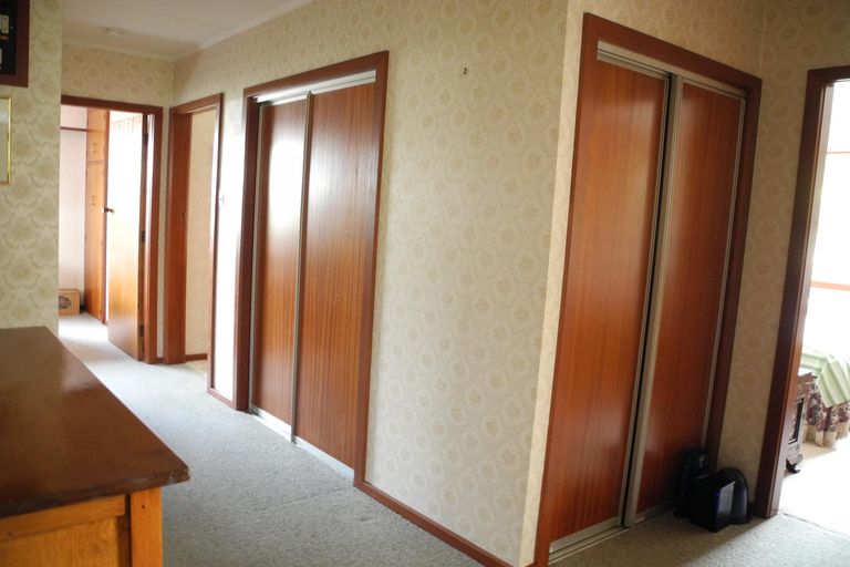 Photo of property in 15 Churchill Place, Waimate, 7924