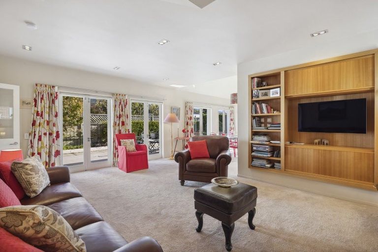 Photo of property in 84 Passmore Crescent, Maori Hill, Dunedin, 9010