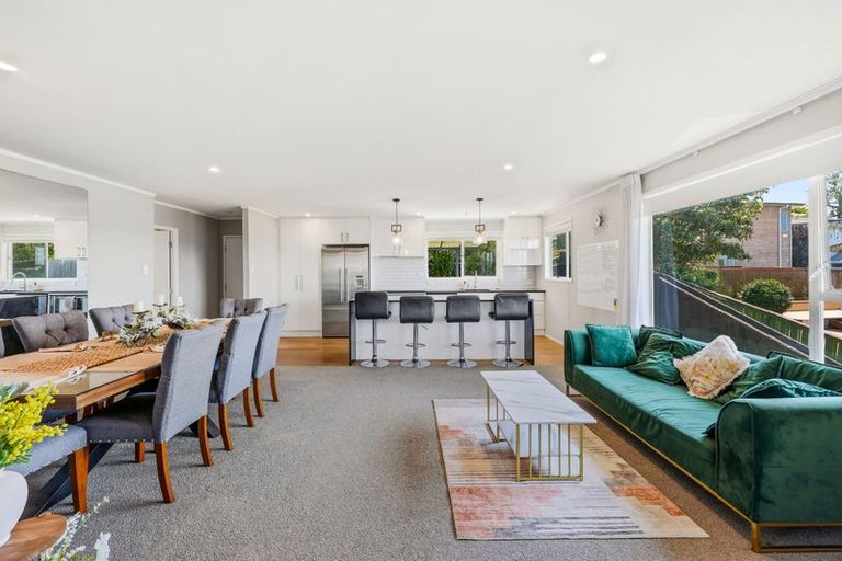 Photo of property in 54 Chorley Avenue, Massey, Auckland, 0614