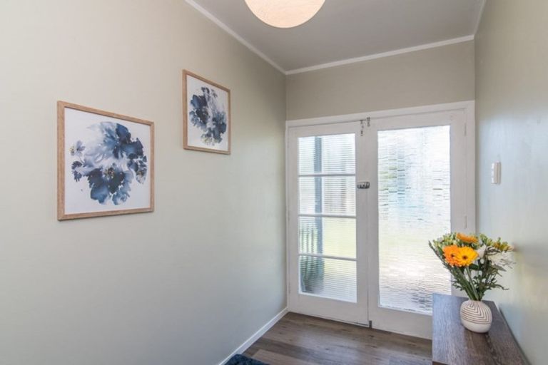 Photo of property in 4 Martin Street, Waikanae, 5036