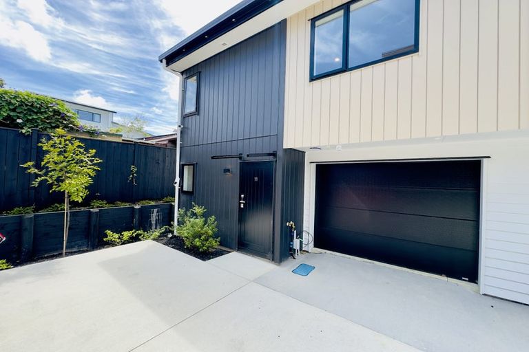 Photo of property in 11/13 Arawa Street, New Lynn, Auckland, 0600