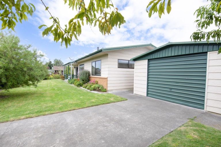 Photo of property in 2 Beveridge Place, Greenmeadows, Napier, 4112
