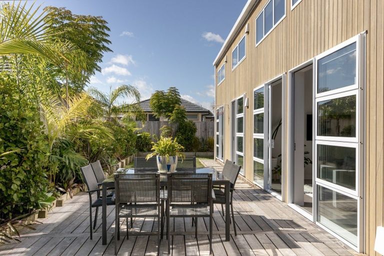 Photo of property in 117 Coast Boulevard, Papamoa Beach, Papamoa, 3118