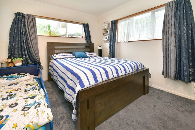 Photo of property in 38 Red Hibiscus Road, Stanmore Bay, Whangaparaoa, 0932