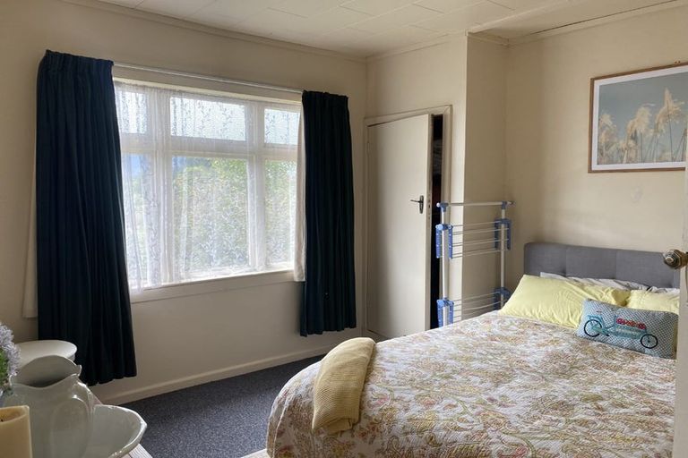 Photo of property in 16 Litchfield Street, Kaiata, Greymouth, 7805