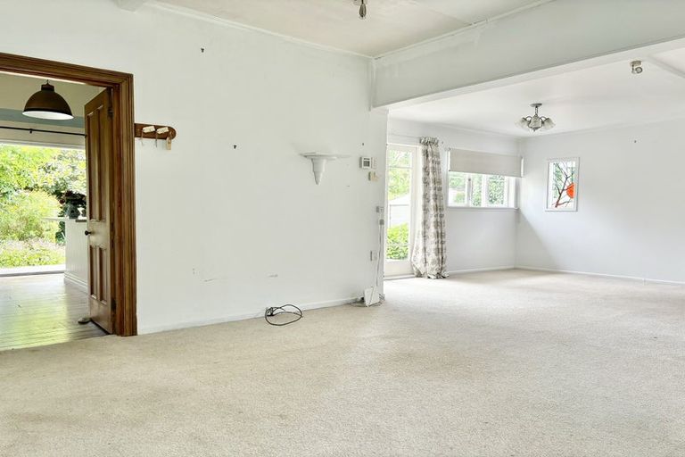 Photo of property in 25 Carruthers Street, Otane, 4202