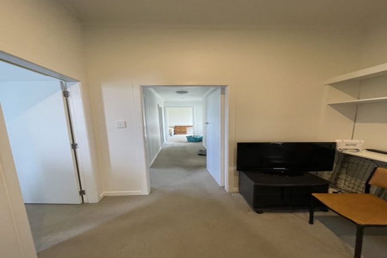 Photo of property in 22 Jefferson Street, Brooklyn, Wellington, 6021