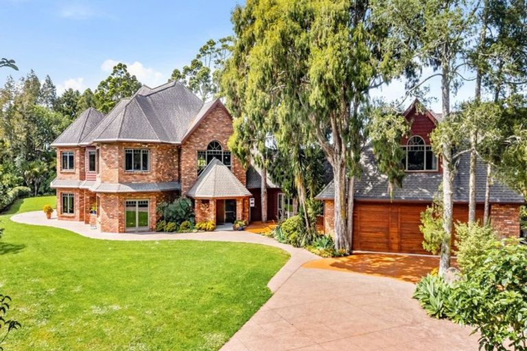 Photo of property in 251 Whitehills Road, Waitoki, 0994