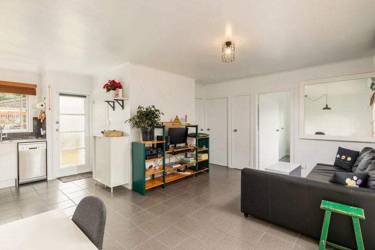 Photo of property in 3/60 Jellicoe Road, Manurewa, Auckland, 2102