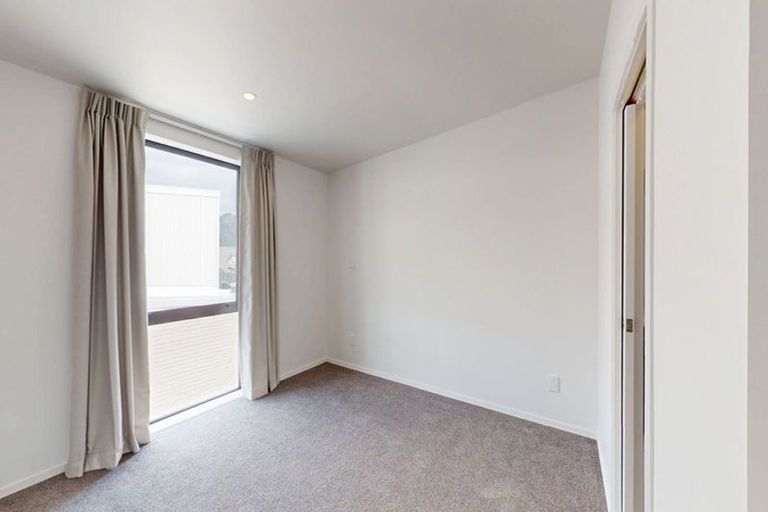 Photo of property in 53 Kamahi Place, Paraparaumu, 5032