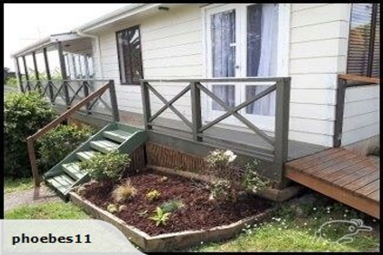 Photo of property in 452 Don Buck Road, Massey, Auckland, 0614