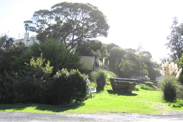 Photo of property in 19 The Crescent, Raumati South, Paraparaumu, 5032