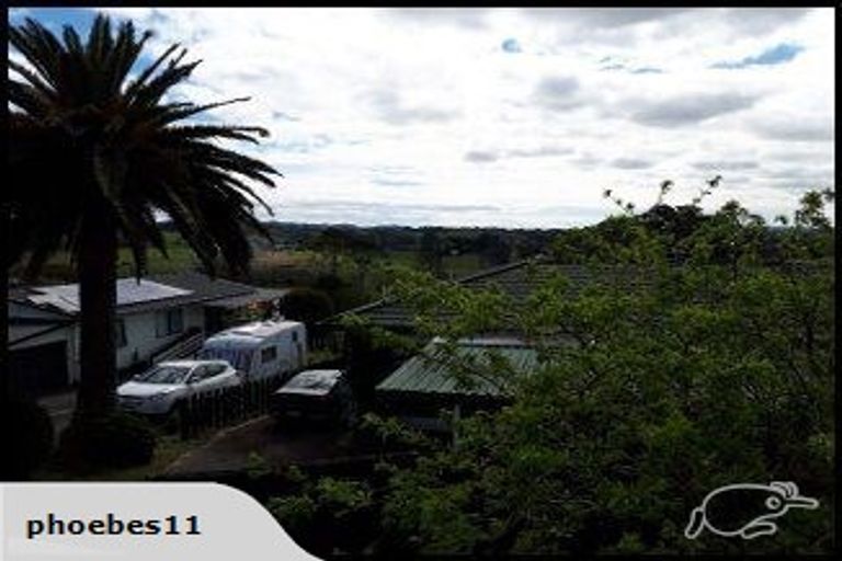 Photo of property in 452 Don Buck Road, Massey, Auckland, 0614