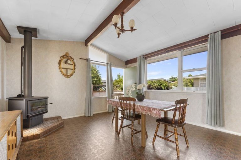 Photo of property in 17 Karina Crescent, Redwoodtown, Blenheim, 7201