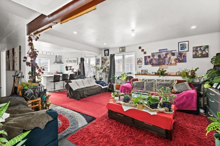 Photo of property in 6 Wordsworth Crescent, Maraenui, Napier, 4110