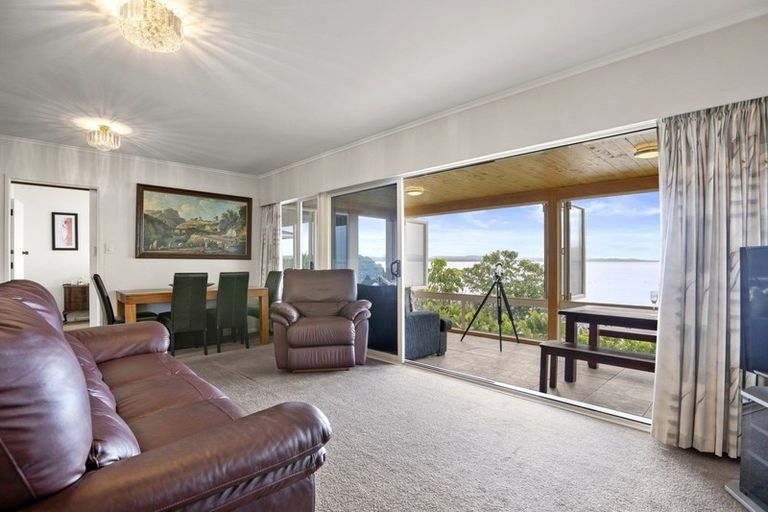 Photo of property in 4 Crispe Road, Clarks Beach, 2122