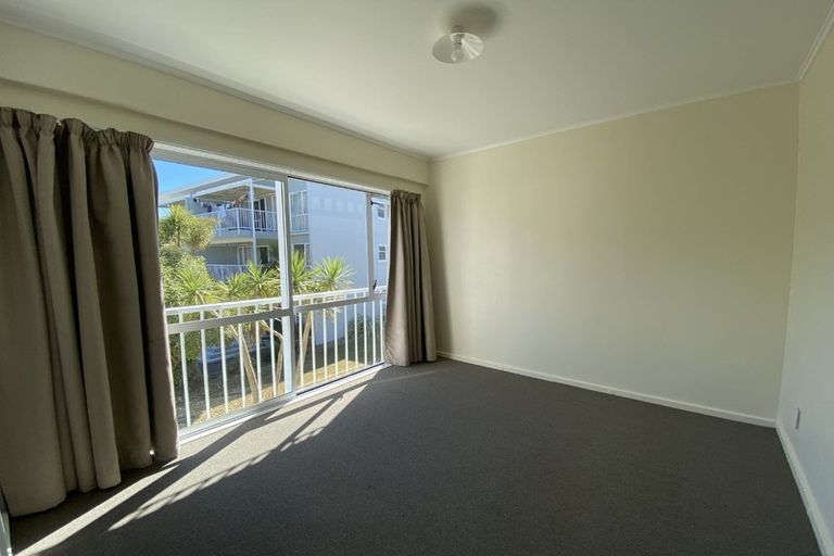 Photo of property in 95 Farmer Crescent, Taita, Lower Hutt, 5011