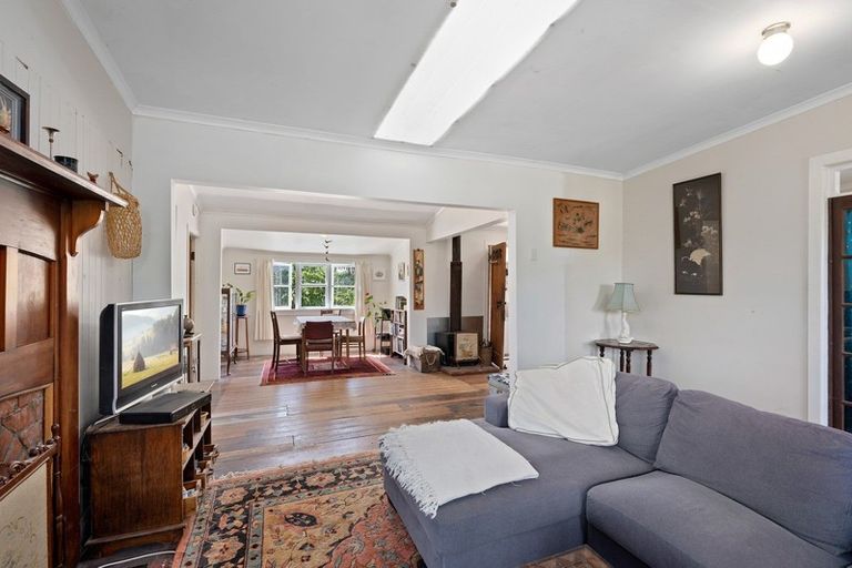 Photo of property in 16 Rangiuru Road, Otaki Beach, Otaki, 5512