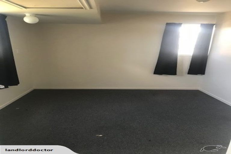 Photo of property in 1/58 Cargill Street, Papakura, 2110