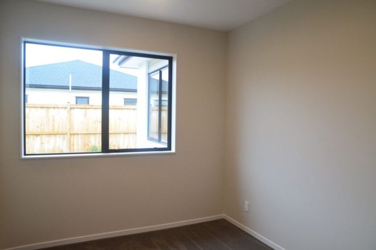 Photo of property in 215 Old Wairoa Road, Papakura, 2110