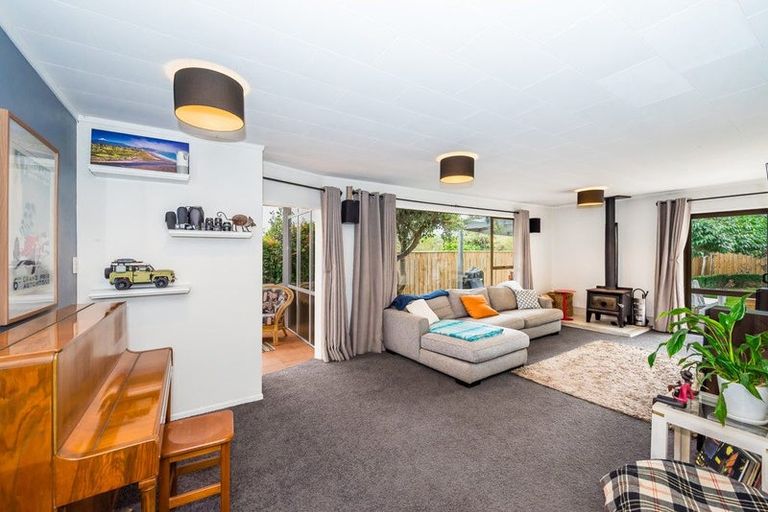 Photo of property in 25 Chums Road, Paraparaumu Beach, Paraparaumu, 5032