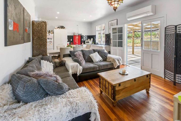 Photo of property in 10 Murray Road, Fairy Springs, Rotorua, 3015